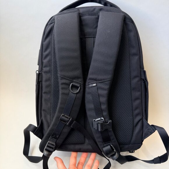 Aer Fit Pack 3 Black Gym Work Backpack Ballistic Nylon Laptop Bag - Picture 7 of 11